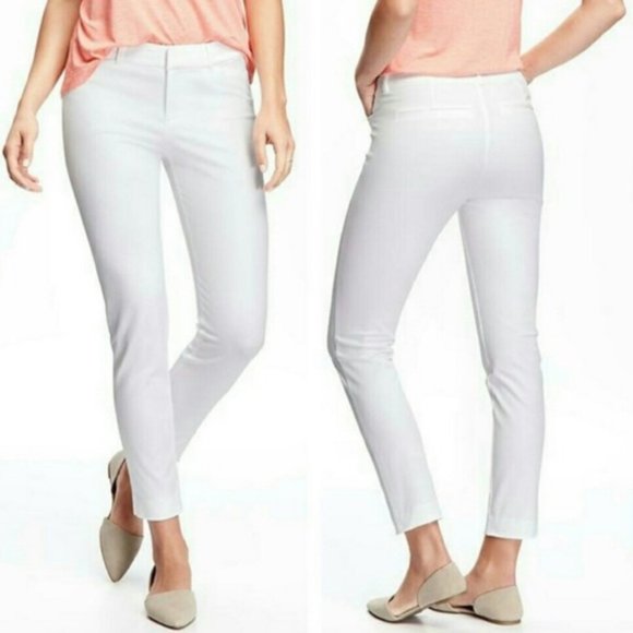 Old Navy Denim - 2for$40 Old Navy White Pixie Jeans plus size 18